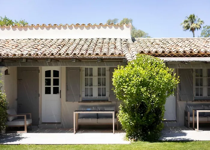 Hotel Le Pre De La 4*