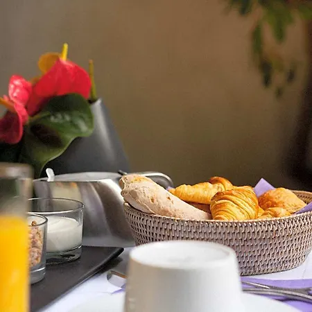 Le Pre De La Hotel 4*