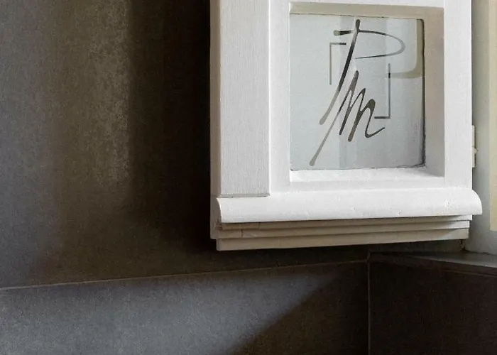 Hotel Le Pre De La 4*