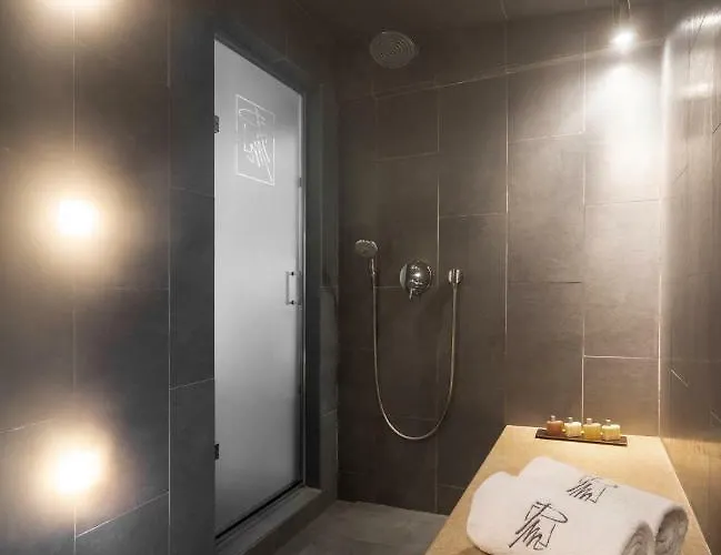 Hotel Le Pre De La 4*